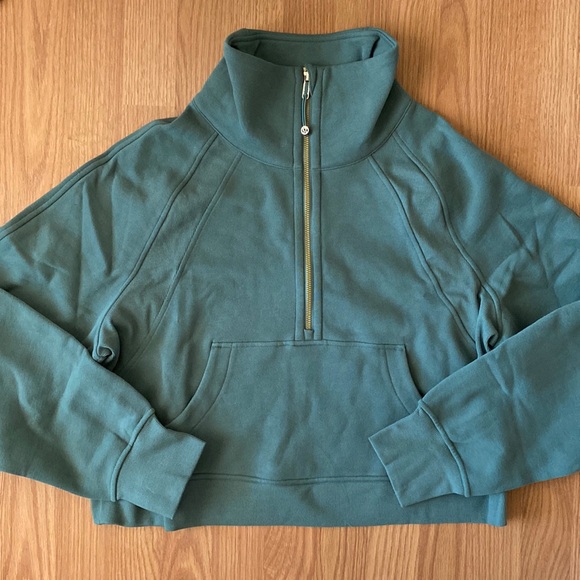 ❤️ Lululemon Scuba Oversized Funnel Neck in Medium Forest Gold Size M/L NWT - Picture 1 of 10